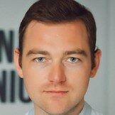 Анчаков Эдуард Васильевич — Стоматолог-имплантолог
