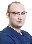 Ашуров Роман Сиинович — Стоматолог-хирург