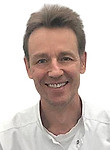 Максимов Юрий Владимирович — Стоматолог